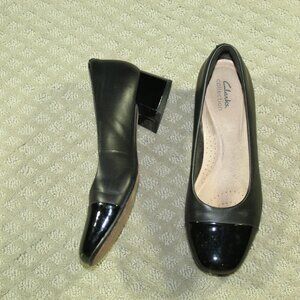 Clarks Women's 9.5 Black Block 1.75" Heel Shoes